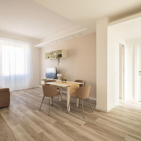 Rhome To Colosseum Рим Екстер'єр фото